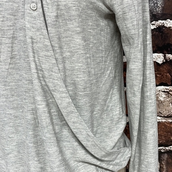 Banana Republic Shirt Draping Polo Long Sleeves Grey Size Small - Picture 4 of 11